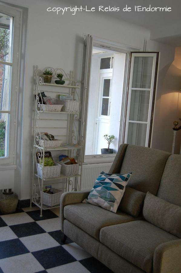 Hotel Le Relais de l'endormie à Nogent-sur-Seine Extérieur photo