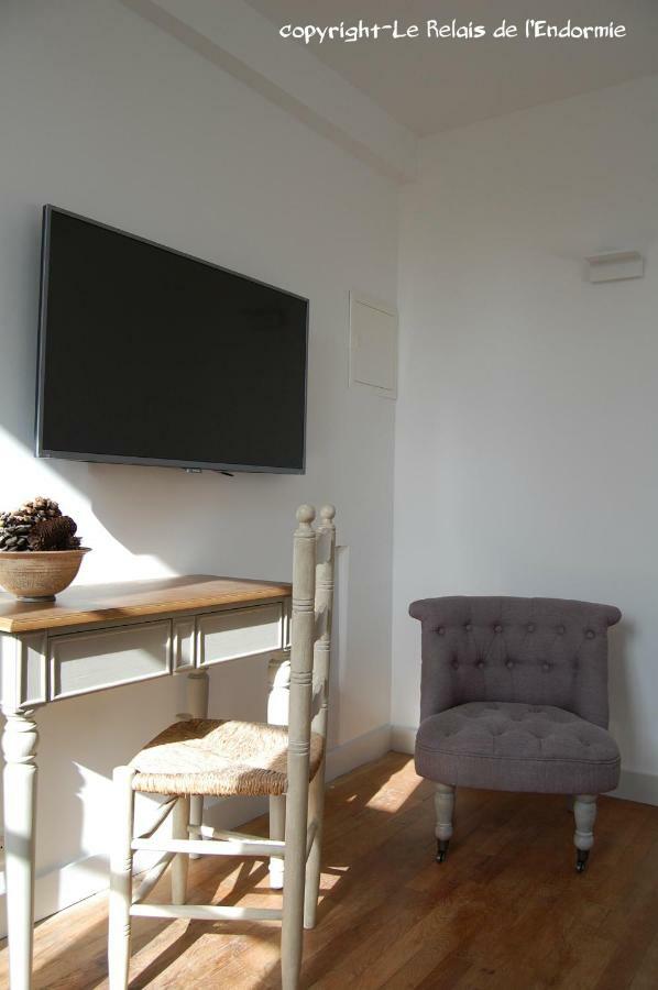 Hotel Le Relais de l'endormie à Nogent-sur-Seine Extérieur photo